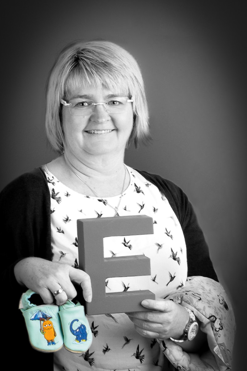 Mitarbeiterbild von Geschäftsführerin schwarz/weiß