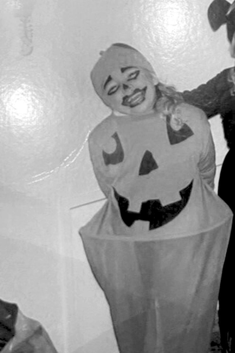 Kinderbild Mitarbeiterin schwarz/weiß